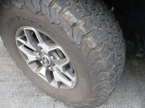 Used 2023 Ford Bronco Badlands AWD/4WD image 20