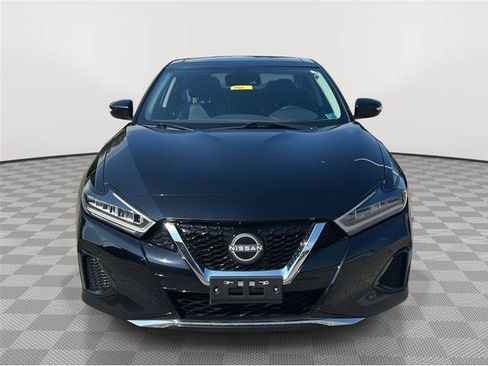 Used 2023 Nissan Maxima SL FWD image 3