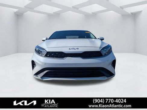 Used 2024 Kia Forte LXS FWD image 8