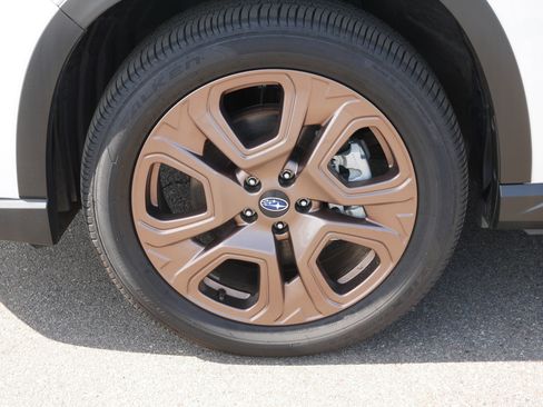 Certified 2025 Subaru Ascent Bronze Edition AWD/4WD image 15