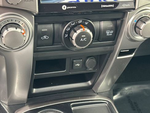 Used 2022 Toyota 4Runner SR5 Premium image 26