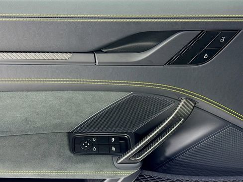 Used 2026 Porsche 911 GT3 image 11