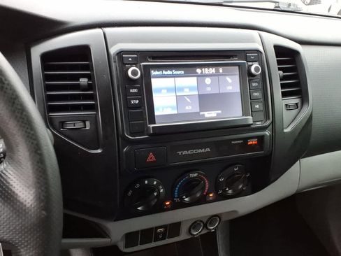 Used 2015 Toyota Tacoma PreRunner w/ Convenience Package RWD image 22