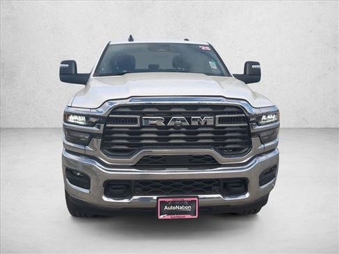 New 2025 RAM 2500 Big Horn AWD/4WD image 6