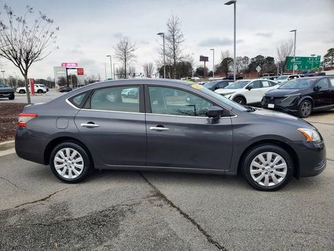 Used 2015 Nissan Sentra SV image 5