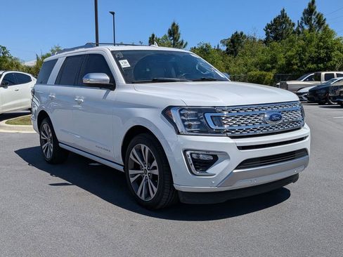 Used 2020 Ford Expedition Platinum image 3