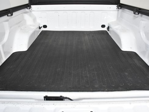 Used 2022 Jeep Gladiator Sport image 32