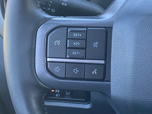 Used 2023 Ford F350 Lariat w/ FX4 Off-Road Package image 11