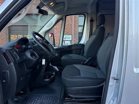 Used 2017 RAM ProMaster 2500 image 6