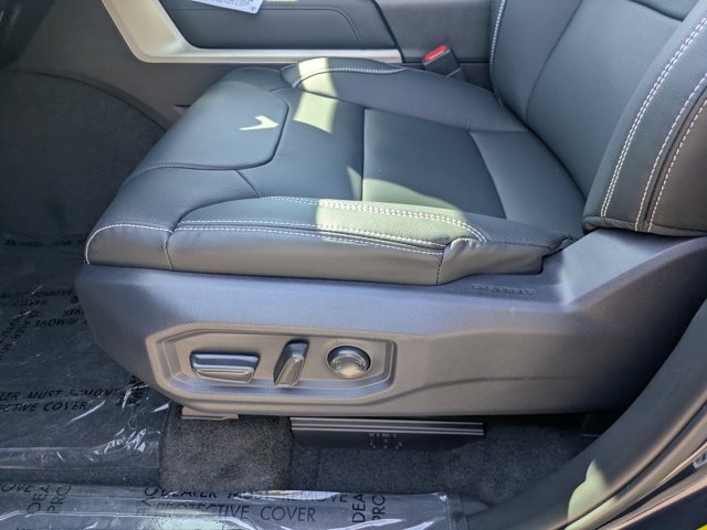 New 2026 Toyota Tundra Limited AWD/4WD image 15
