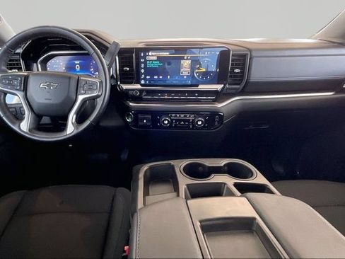 Used 2023 Chevrolet Silverado 1500 RST AWD/4WD image 7