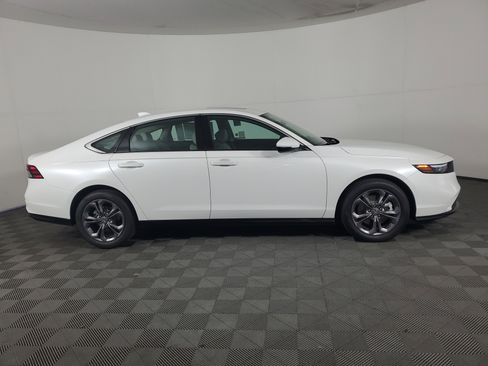 New 2026 Honda Accord EX-L image 3