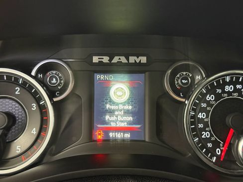 Used 2022 RAM 2500 Big Horn AWD/4WD image 18