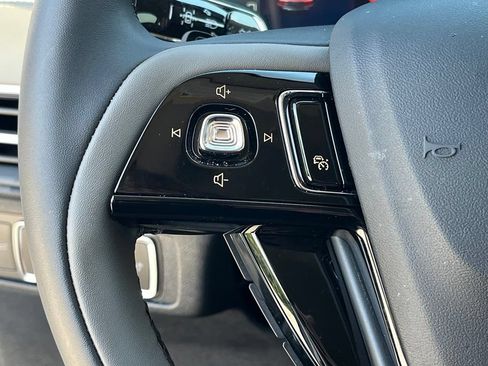 Used 2024 Lincoln Corsair AWD w/ Equipment Group 101A image 35