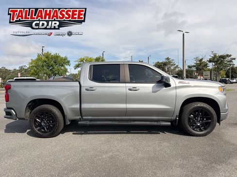 Used 2025 Chevrolet Silverado 1500 RST w/ Convenience Package II AWD/4WD image 2
