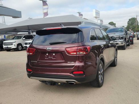 Used 2019 Kia Sorento EX w/ Option Group 040 AWD/4WD image 8