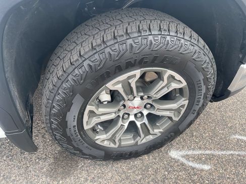 Certified 2025 GMC Sierra 1500 SLT AWD/4WD image 27