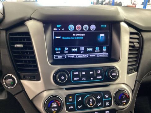 Used 2020 GMC Yukon SLT AWD/4WD image 9