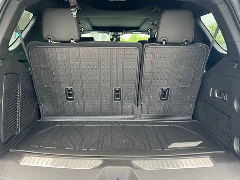 New 2026 Chevrolet Tahoe High Country RWD image 9