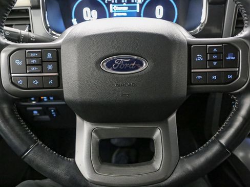 Used 2022 Ford F150 Lariat w/ Tow Technology Package image 36