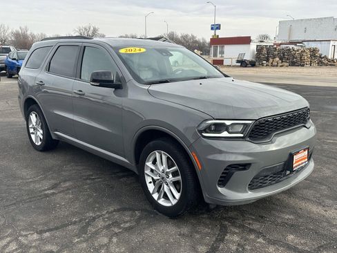 Used 2024 Dodge Durango GT image 8