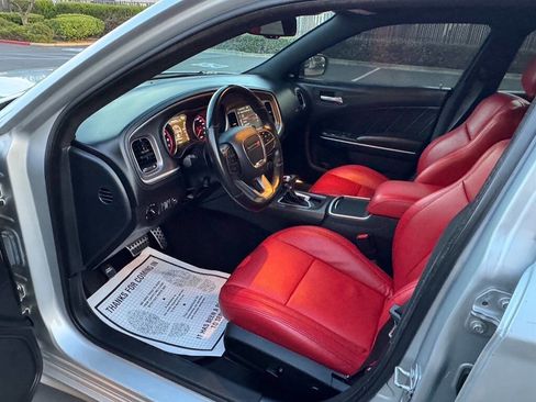 Used 2020 Dodge Charger Scat Pack image 17