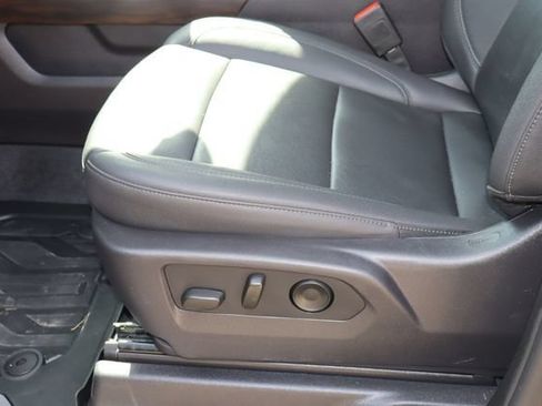 Used 2024 GMC Sierra 1500 SLT AWD/4WD image 14