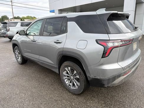Used 2026 Chevrolet Equinox LT AWD/4WD image 25