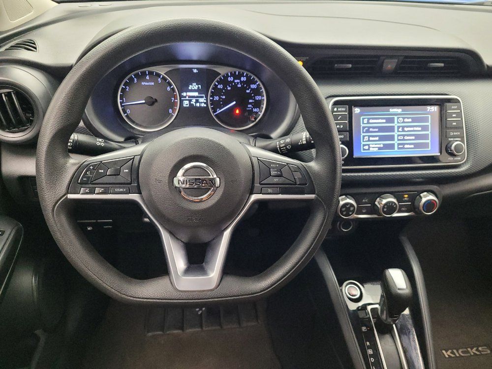 Used 2021 Nissan Kicks S FWD image 22