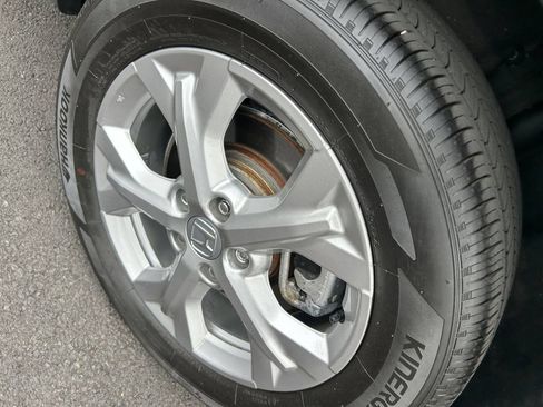 Certified 2025 Honda HR-V LX image 22