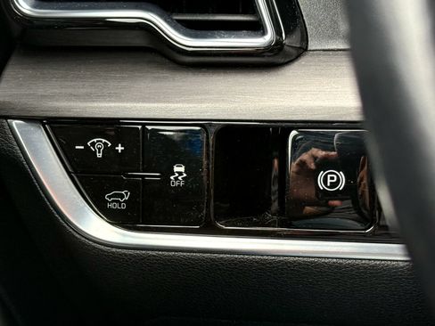Certified 2023 Kia Sportage X-Pro AWD/4WD image 32