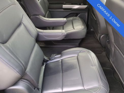 Used 2024 Ford Explorer XLT w/ Equipment Group 202A image 25