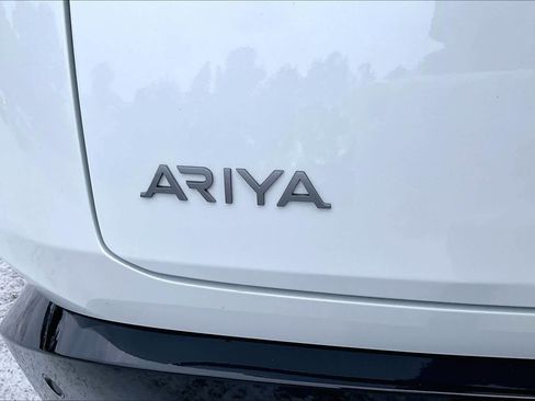 Used 2023 Nissan Ariya AWD image 30