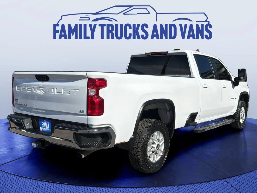 Used 2024 Chevrolet Silverado 2500 LT w/ Convenience Package AWD/4WD image 5
