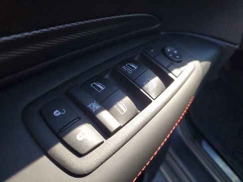 Used 2025 Dodge Durango R/T image 11