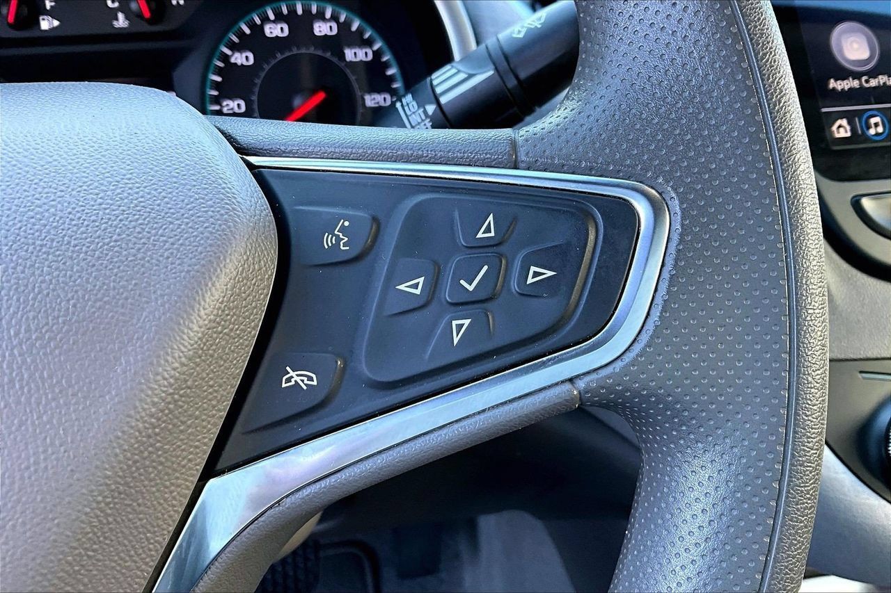 Used 2025 Chevrolet Malibu LT FWD image 28