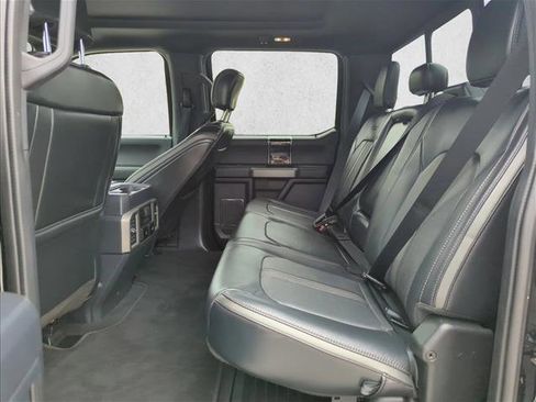 Used 2022 Ford F450 Platinum w/ FX4 Off-Road Package image 17