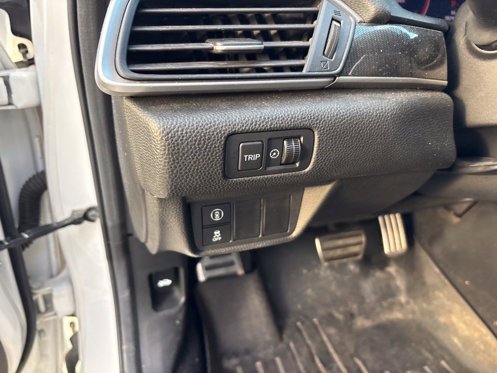 Used 2019 Honda Accord Sport image 16