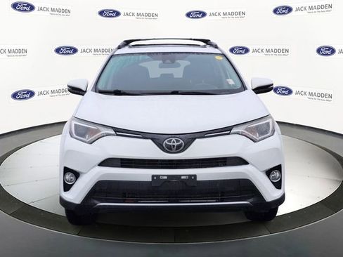 Used 2017 Toyota RAV4 XLE w/ Carpet Mat Package image 8