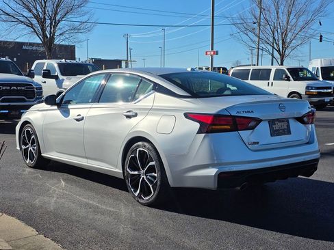 Used 2024 Nissan Altima 2.5 SR image 7