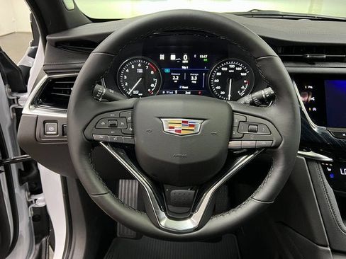 New 2025 Cadillac XT6 Premium Luxury w/ Technology Package image 14
