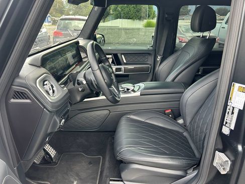 Used 2023 Mercedes-Benz G 550 image 25