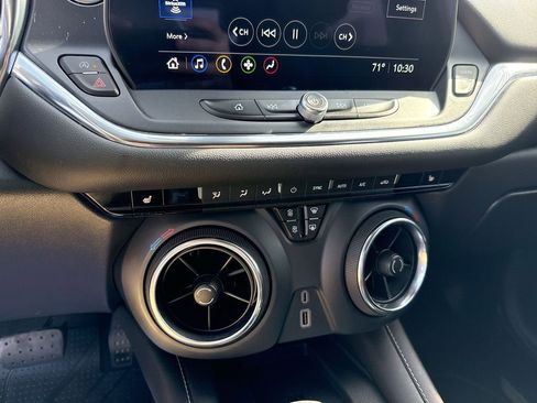 Used 2024 Chevrolet Blazer LT w/ Convenience Package image 19