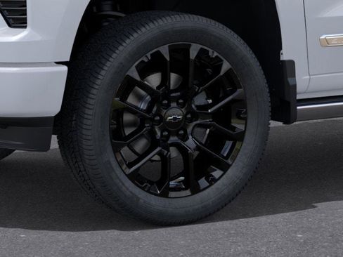 New 2026 Chevrolet Silverado 1500 High Country image 9