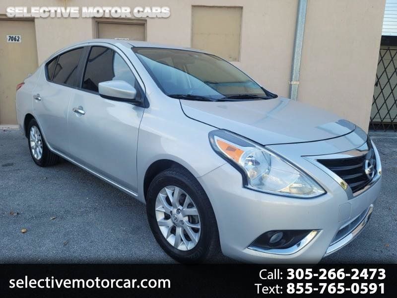 Used 2018 Nissan Versa SV w/ SV Special Edition Package FWD image 1