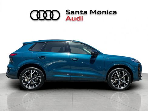 New 2026 Audi Q3 quattro 2.0T AWD/4WD image 6