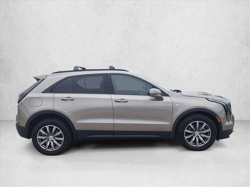 Used 2023 Cadillac XT4 Sport image 4