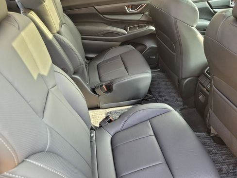 New 2026 Subaru Ascent Limited AWD/4WD image 12