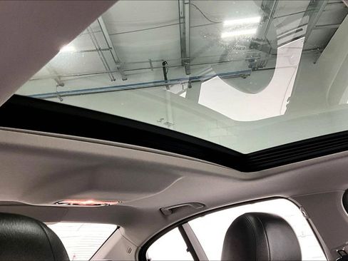 Used 2014 BMW 528i Sedan image 16