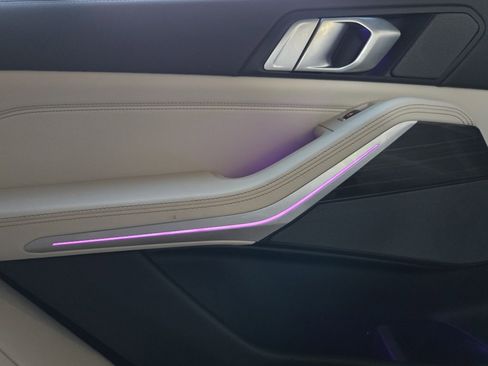 Used 2020 BMW X5 xDrive40i w/ Luxury Seating Package image 24